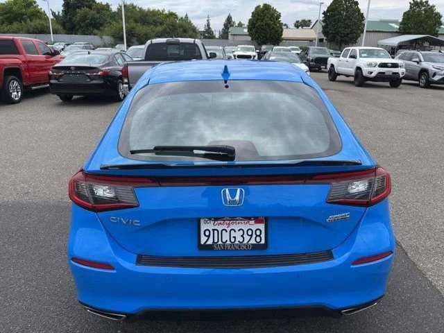 Used 2022 Boost Blue Pearl Honda Sport Touring image 7