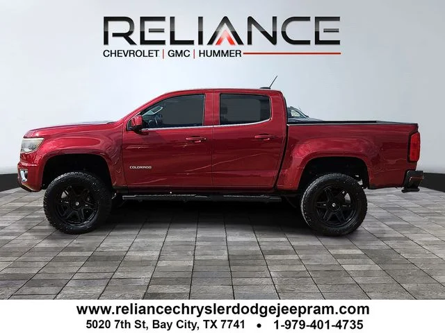 Used 2017 Red Chevrolet LT image 4