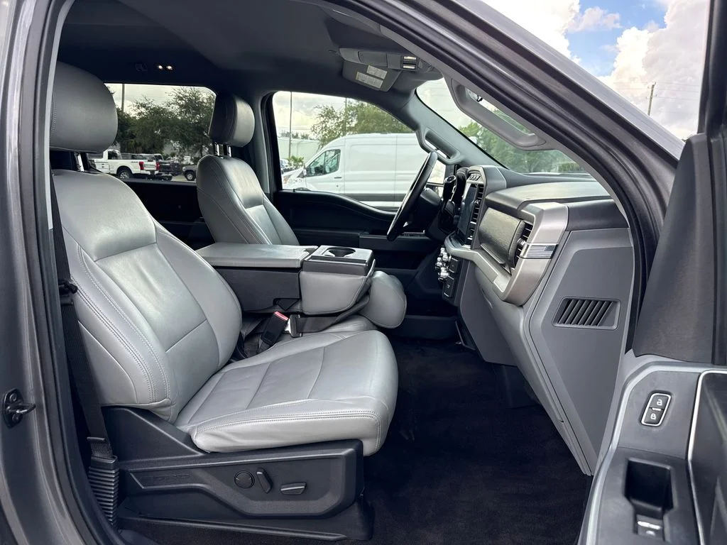 Used 2022 Gray Ford XLT image 28