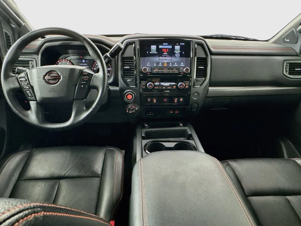 Used 2024 White Nissan PRO-4X image 26