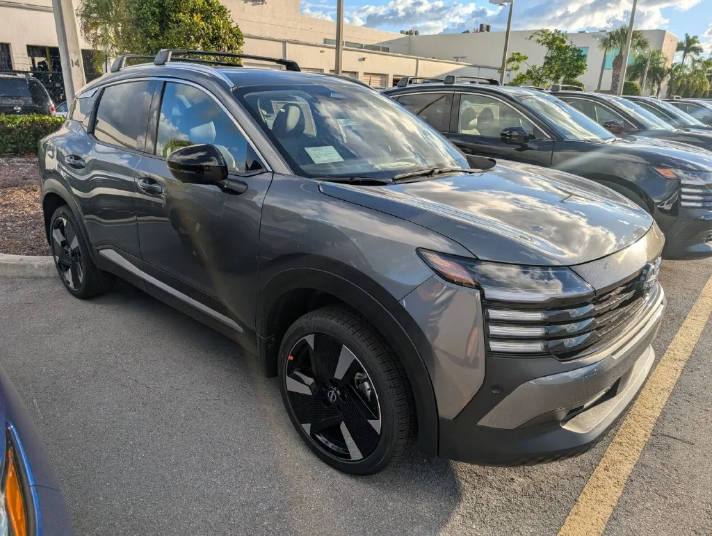 New 2026 Gun Metallic Nissan SR image 2