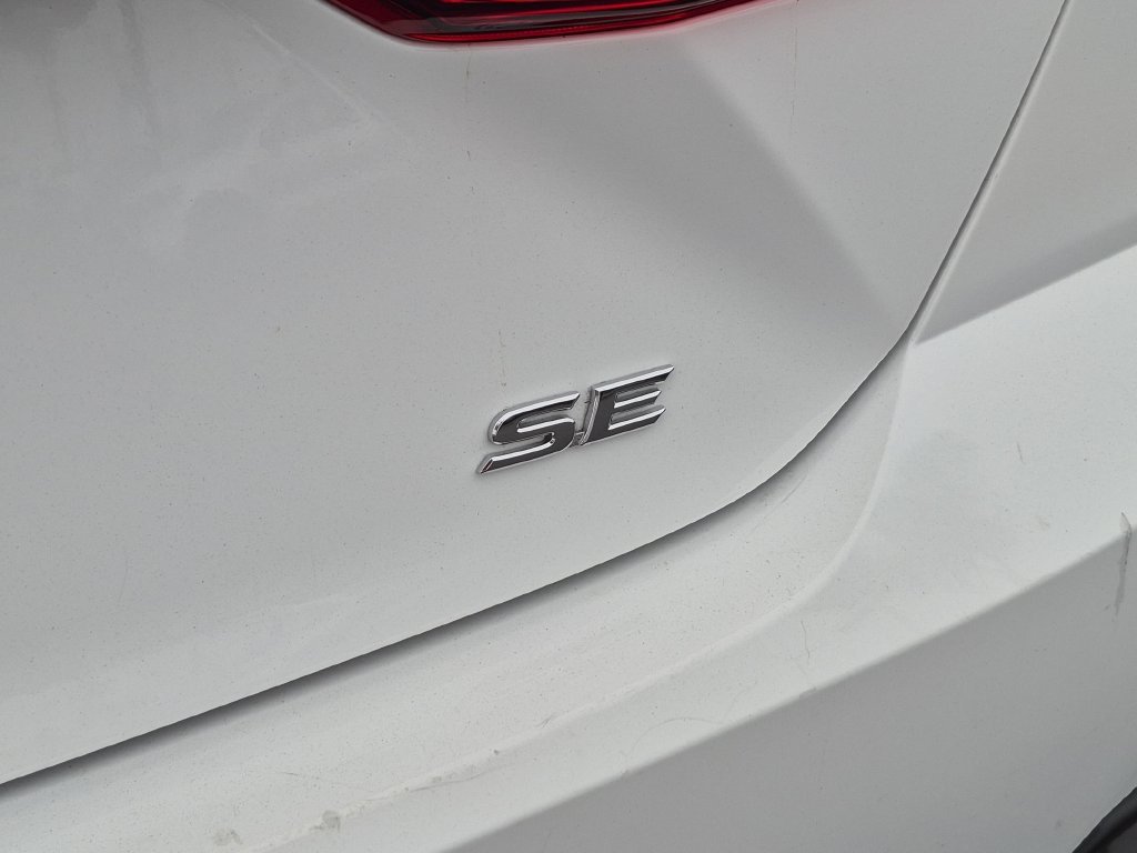 Used 2025 White Toyota SE image 10
