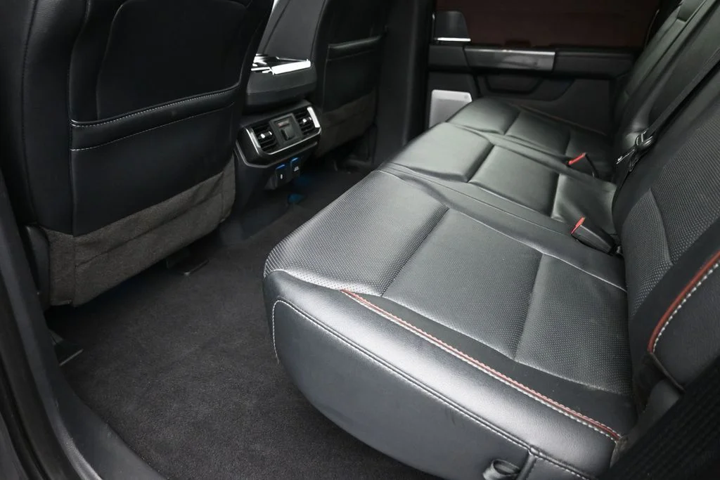 Used 2023 Gray Ford Lariat image 13