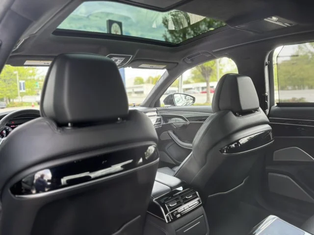 Used 2022 Mythos Black Metallic Audi BLACK OPTIC PLUS & EXECUTIVE PACKAGE !! BANG & OLUFSEN ADVANCED !!! OVER $ 146K MSRP !!! image 48
