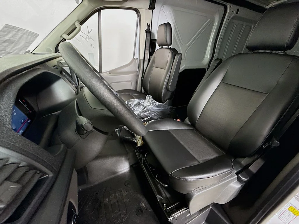 New 2026 Oxford White Ford Cargo Van image 20