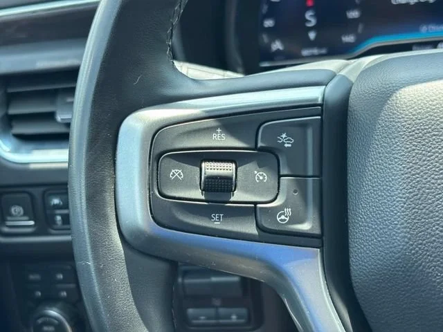Used 2023 Summit White Chevrolet Z71 image 18