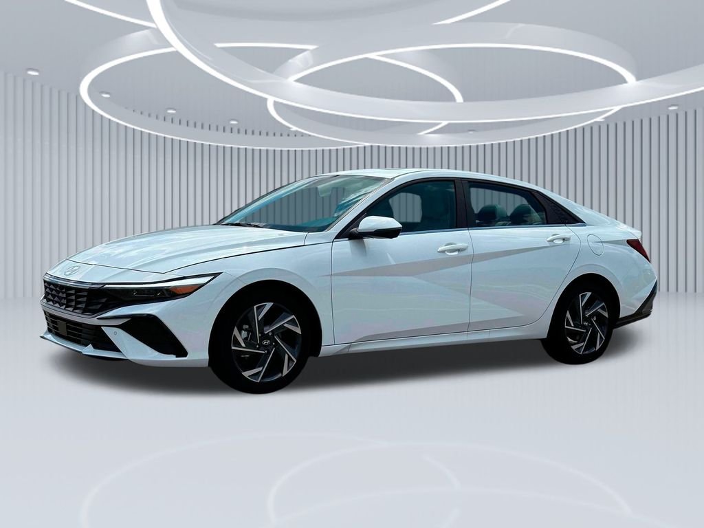 New 2025 White Hyundai Limited image 21