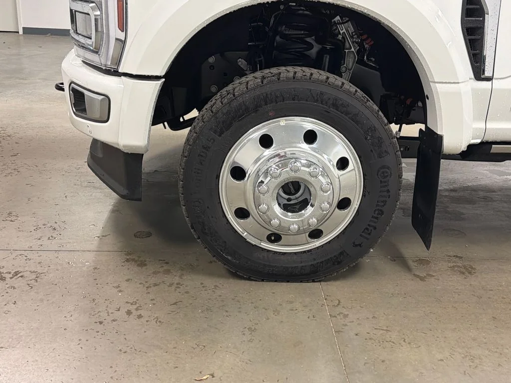 Used 2026 White Ford Platinum image 9