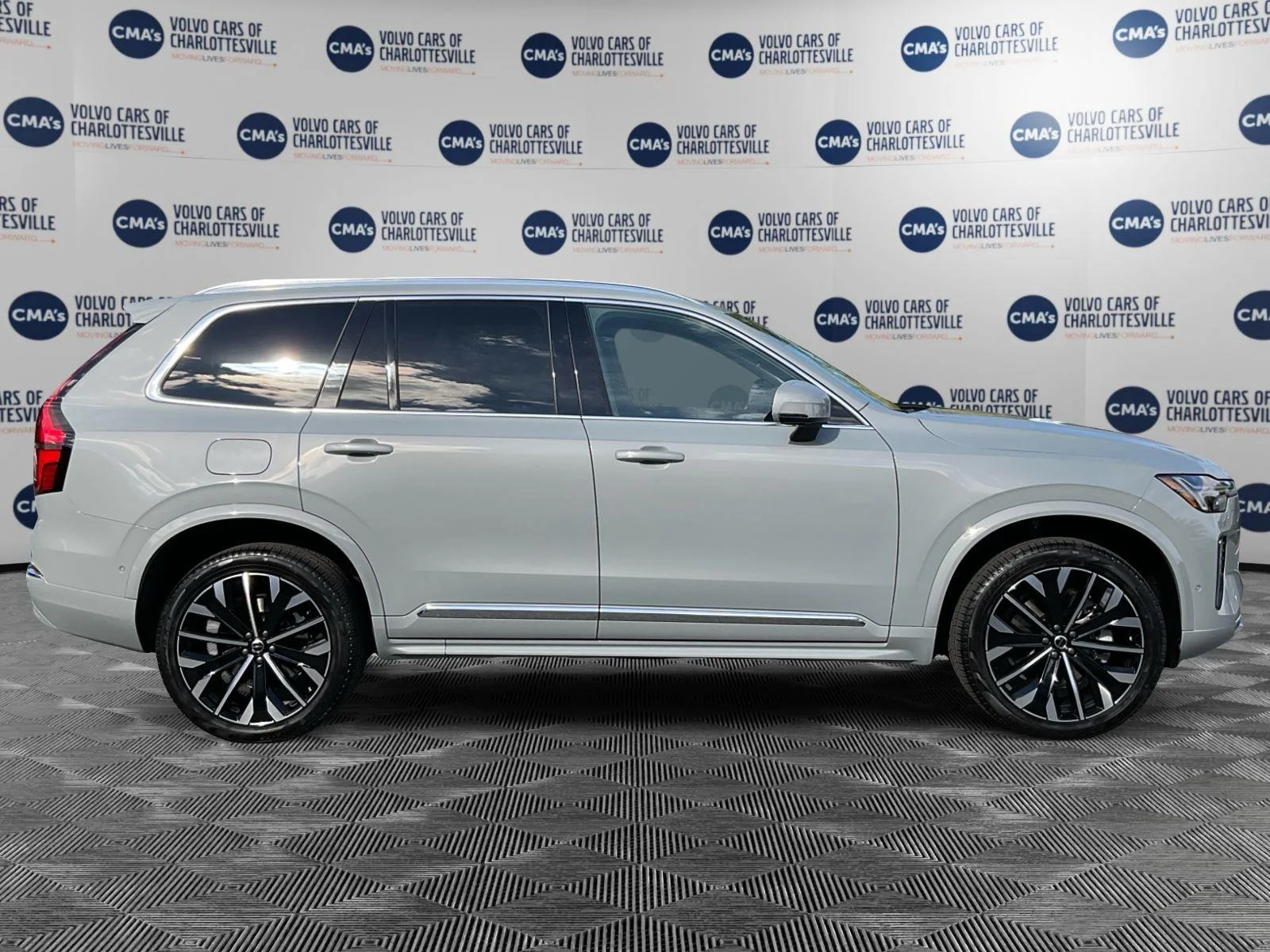 2026 Volvo XC90 Ultra - Photo 6