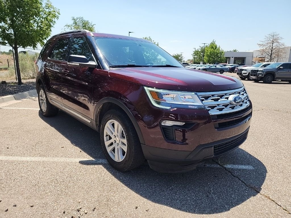 Used 2019 Red Ford XLT image 4