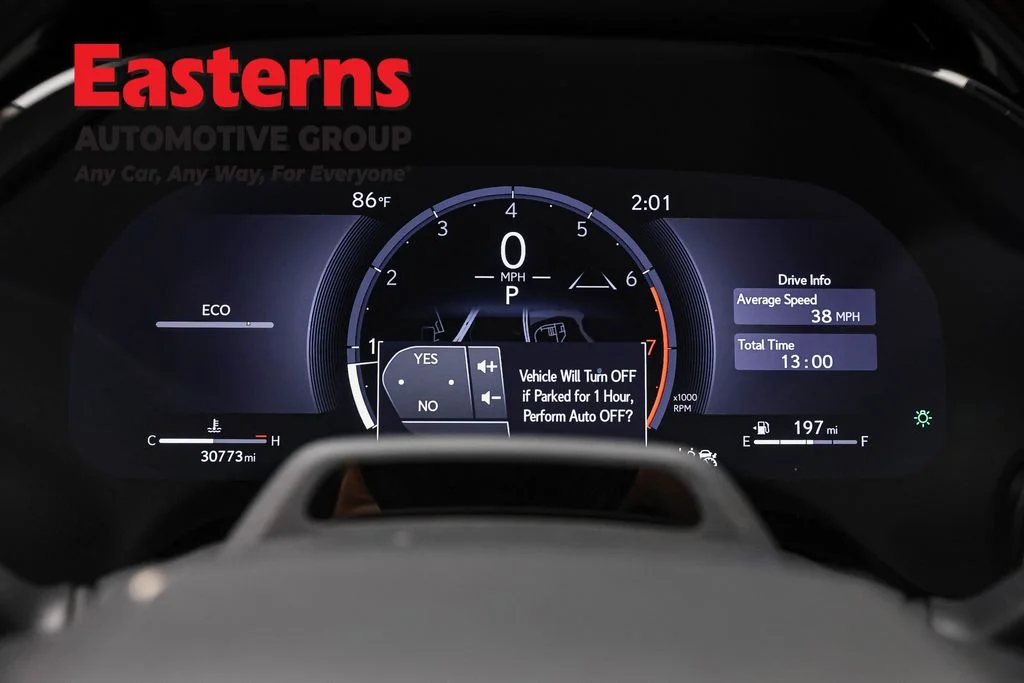 Used 2025 White Lexus 350 Luxury image 18