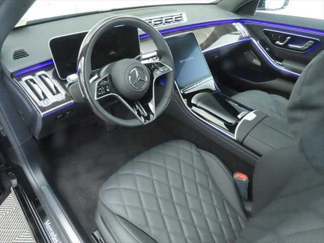 New 2026 Obsidian Black Metallic Mercedes-Benz S 580e image 10