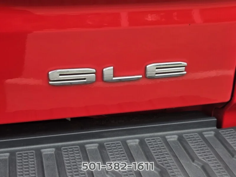 Used 2019 Cardinal Red GMC SLE image 14