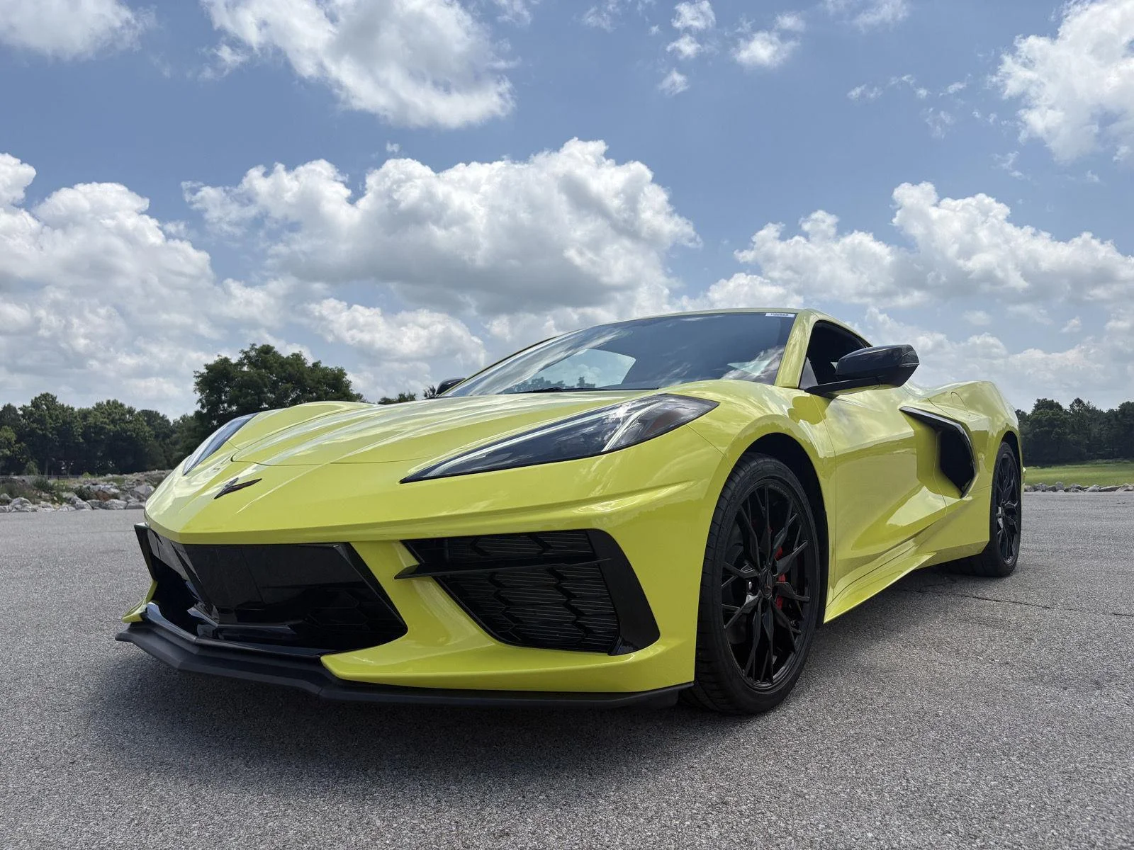Used 2023 Accelerate Yellow Metallic Chevrolet 1LT image 26