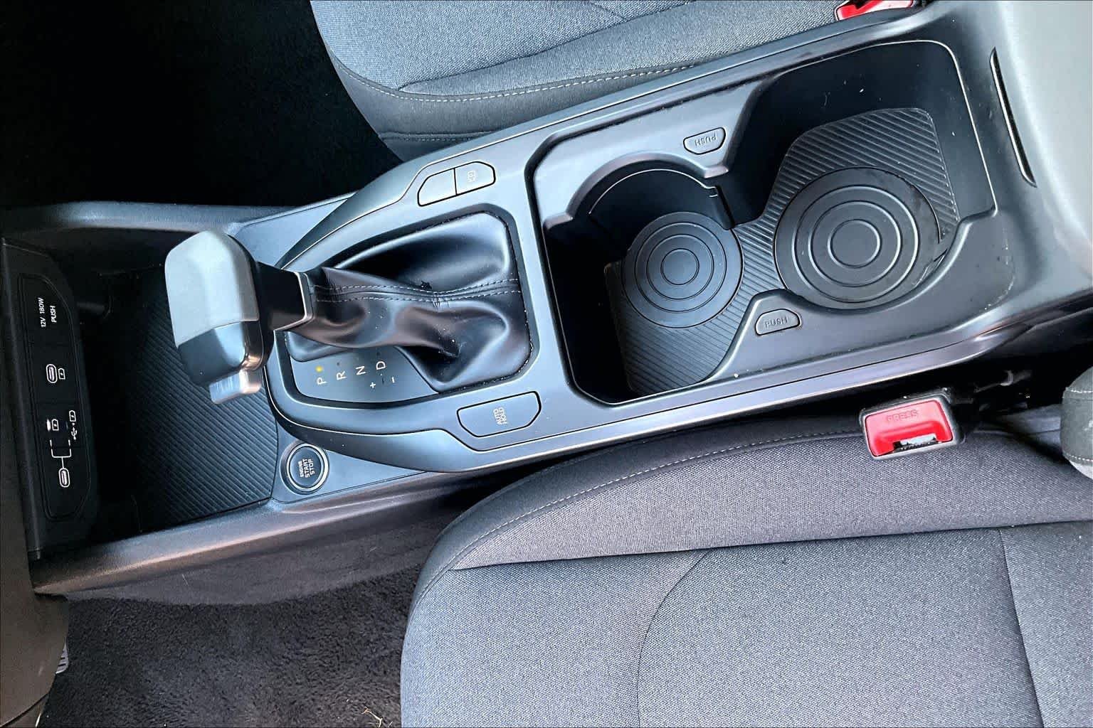 2025 Kia K4 LXS - Photo 14