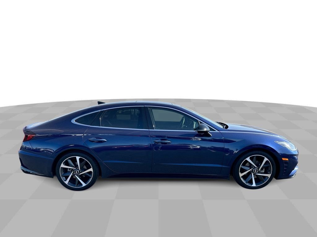 Used 2022 Blue Hyundai SEL Plus image 24