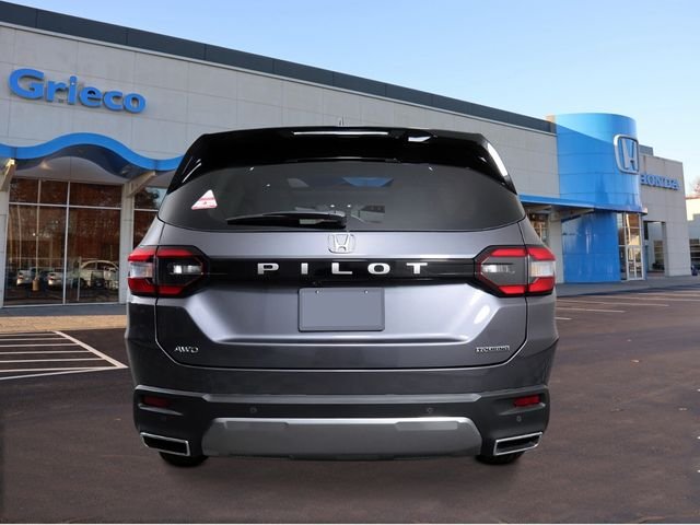 New 2026 Modern Steel Metallic Honda Touring image 4