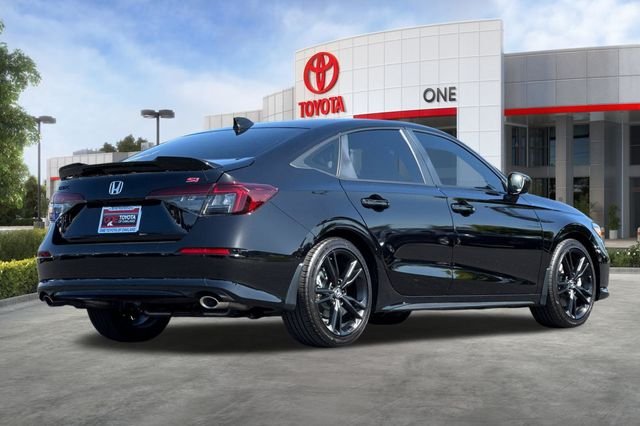 Used 2026 Black Honda  image 4