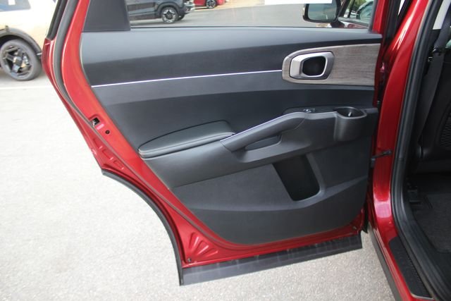 Used 2022 Red Kia S image 24