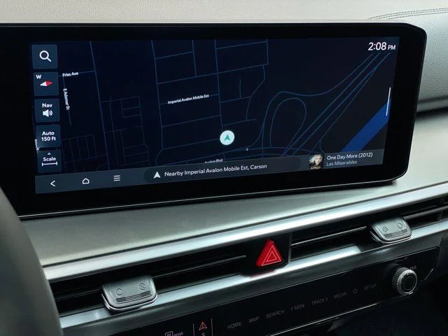 New 2026 Snow White Pearl Kia EX image 28
