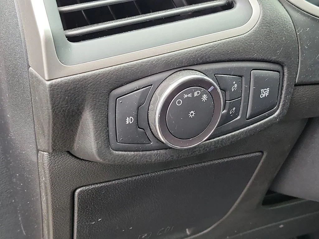 2020 Ford Edge SEL - Photo 8