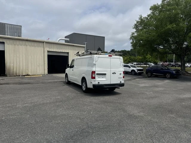 Used 2021 White Nissan SV image 7