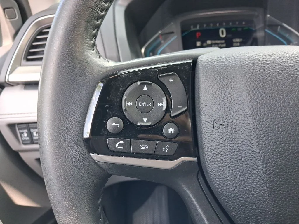 Used 2020 Gray Honda EX-L image 28