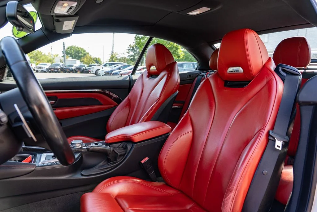 Used 2016 White BMW Competition image 21