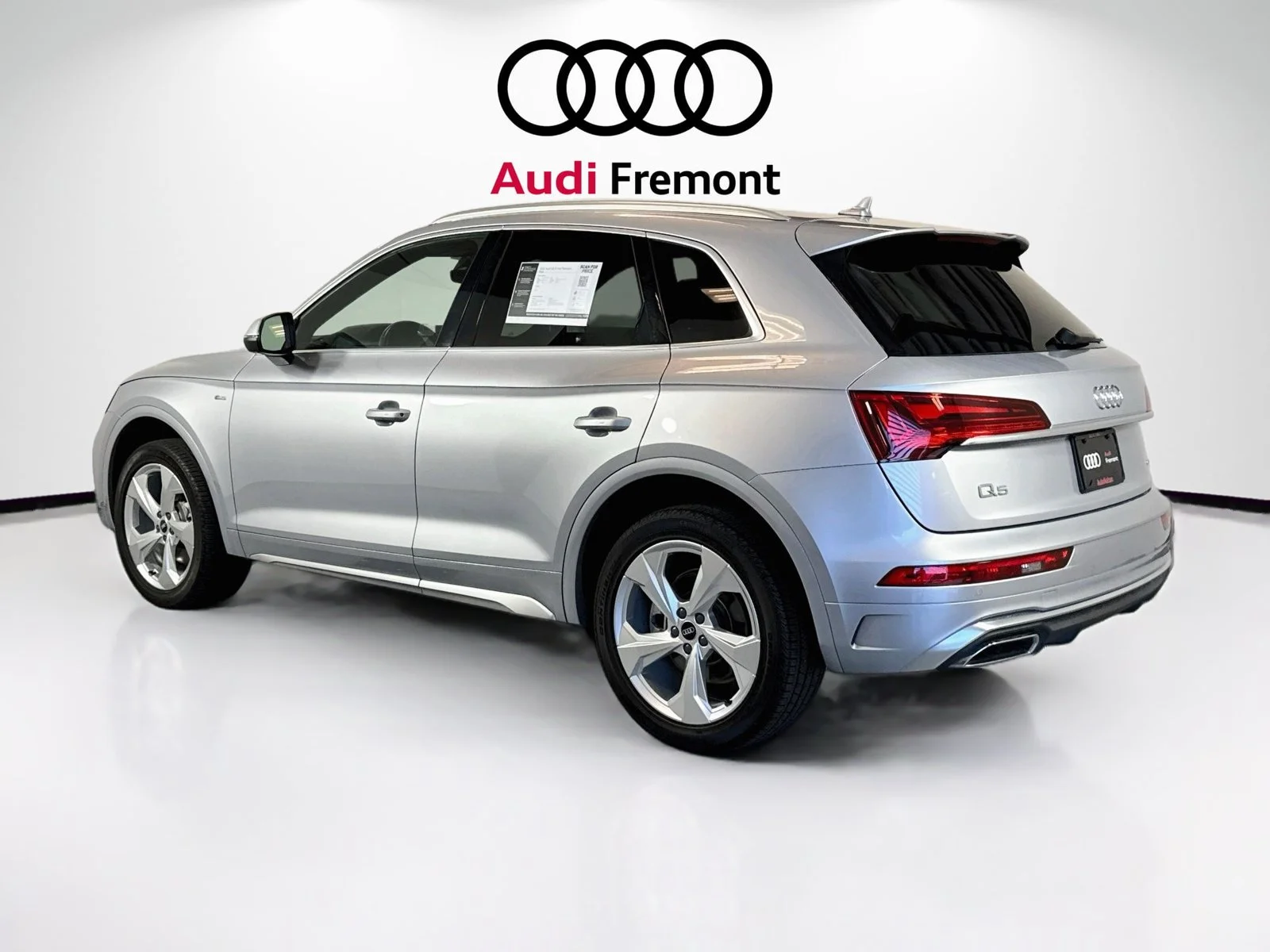 Used 2022 Florett Silver Audi S line Premium Plus image 7