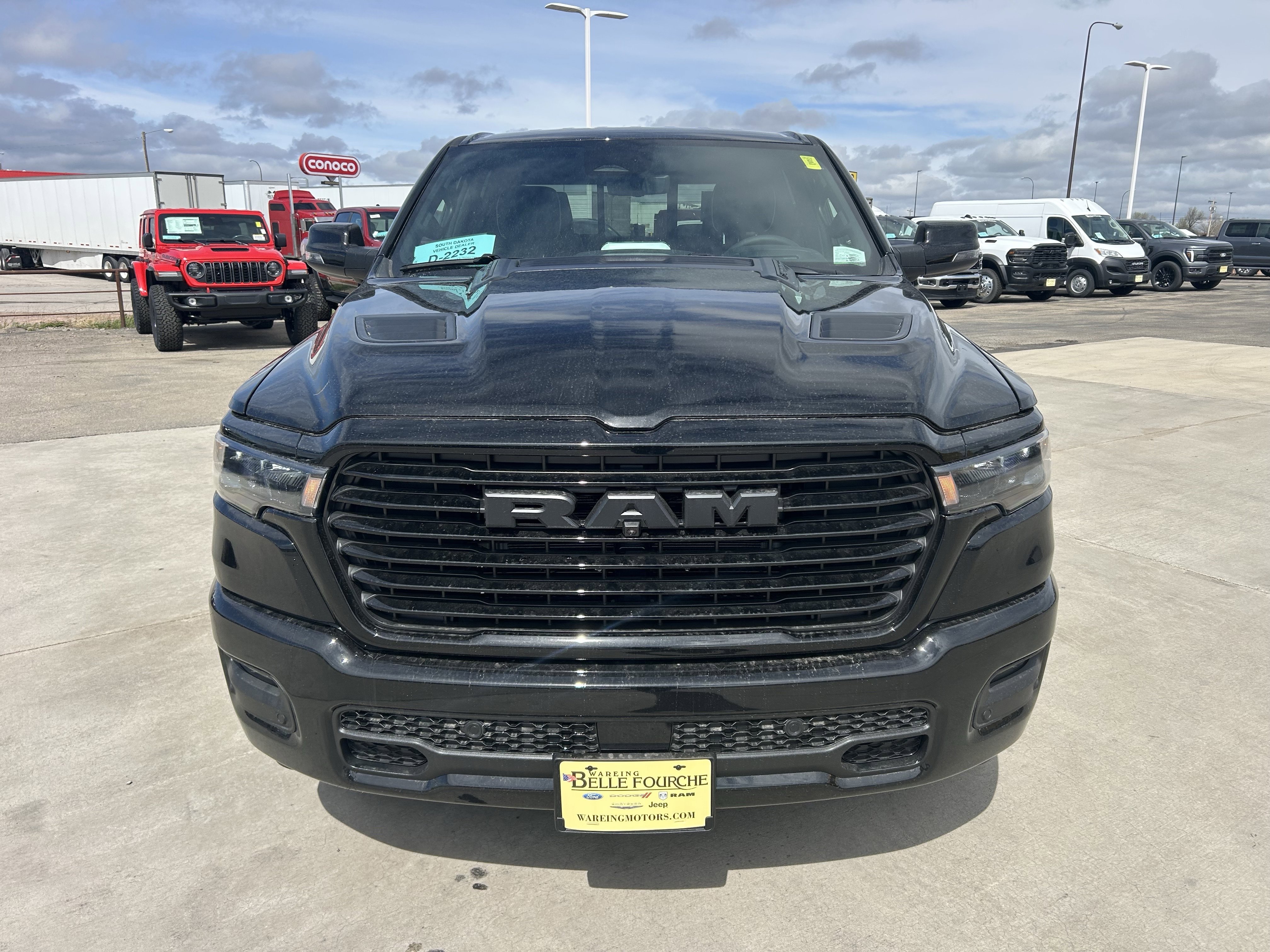 New 2026 Diamond Black Crystal Pearlcoat Ram Laramie image 2