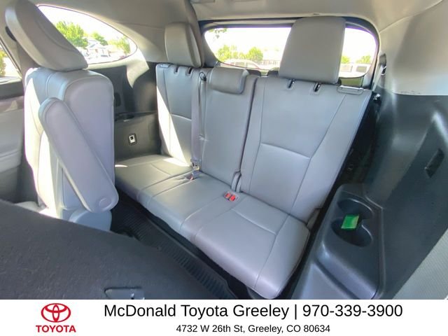 Used 2022 Gray Toyota Platinum image 24