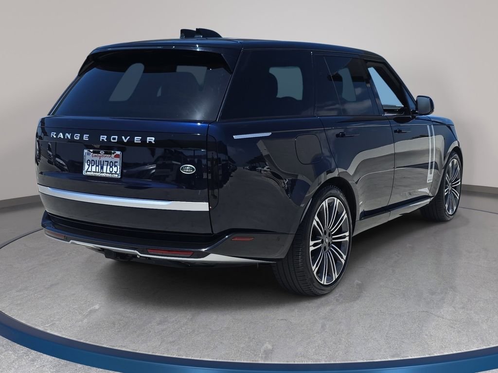 Certified Used 2023 Portofino Blue Metallic Land Rover Autobiography image 5