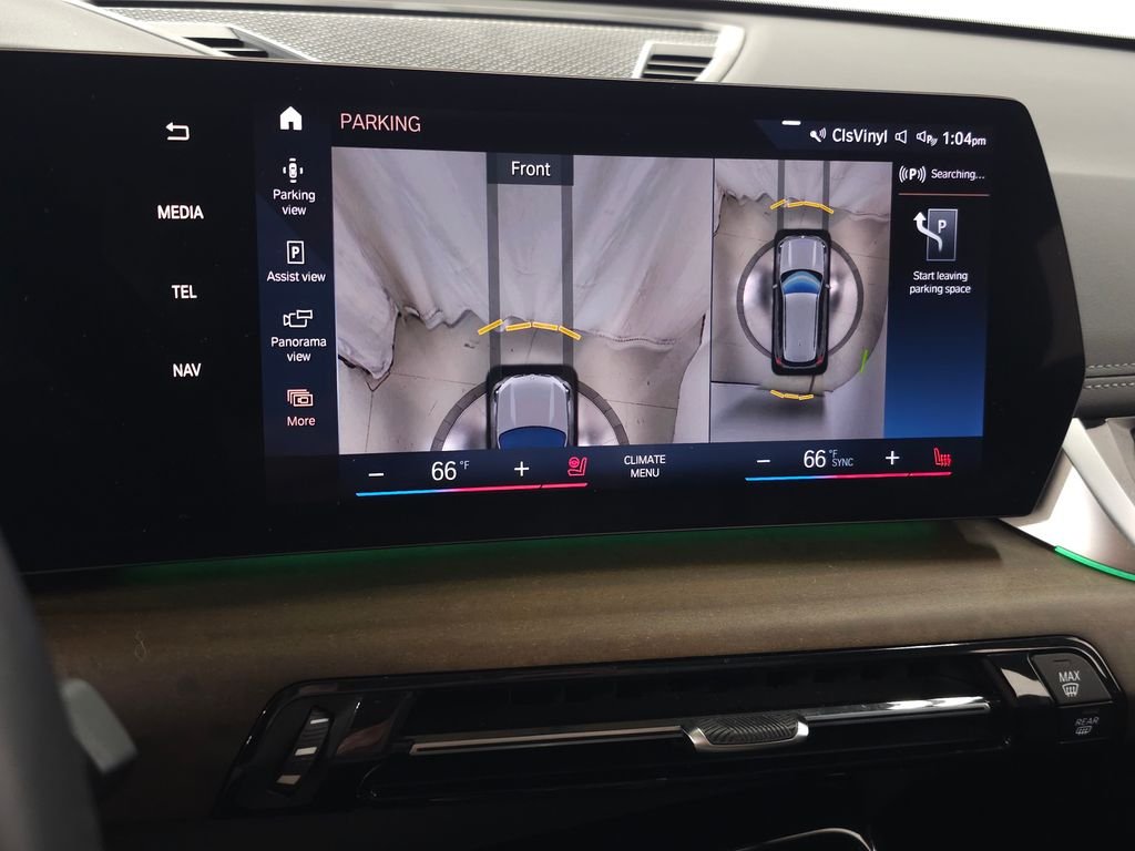 Used 2023 White Metallic BMW xDrive28i image 31