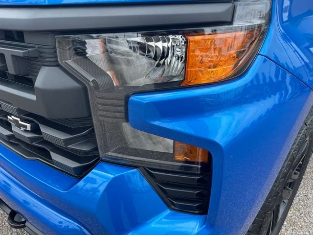 Used 2026 Blue Chevrolet Custom image 4