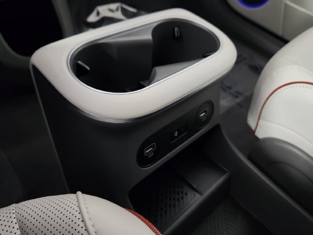 2024 Hyundai IONIQ 5 Limited - Photo 29