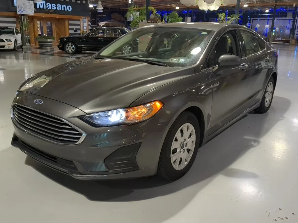 2019 Ford Fusion S FWD's photo