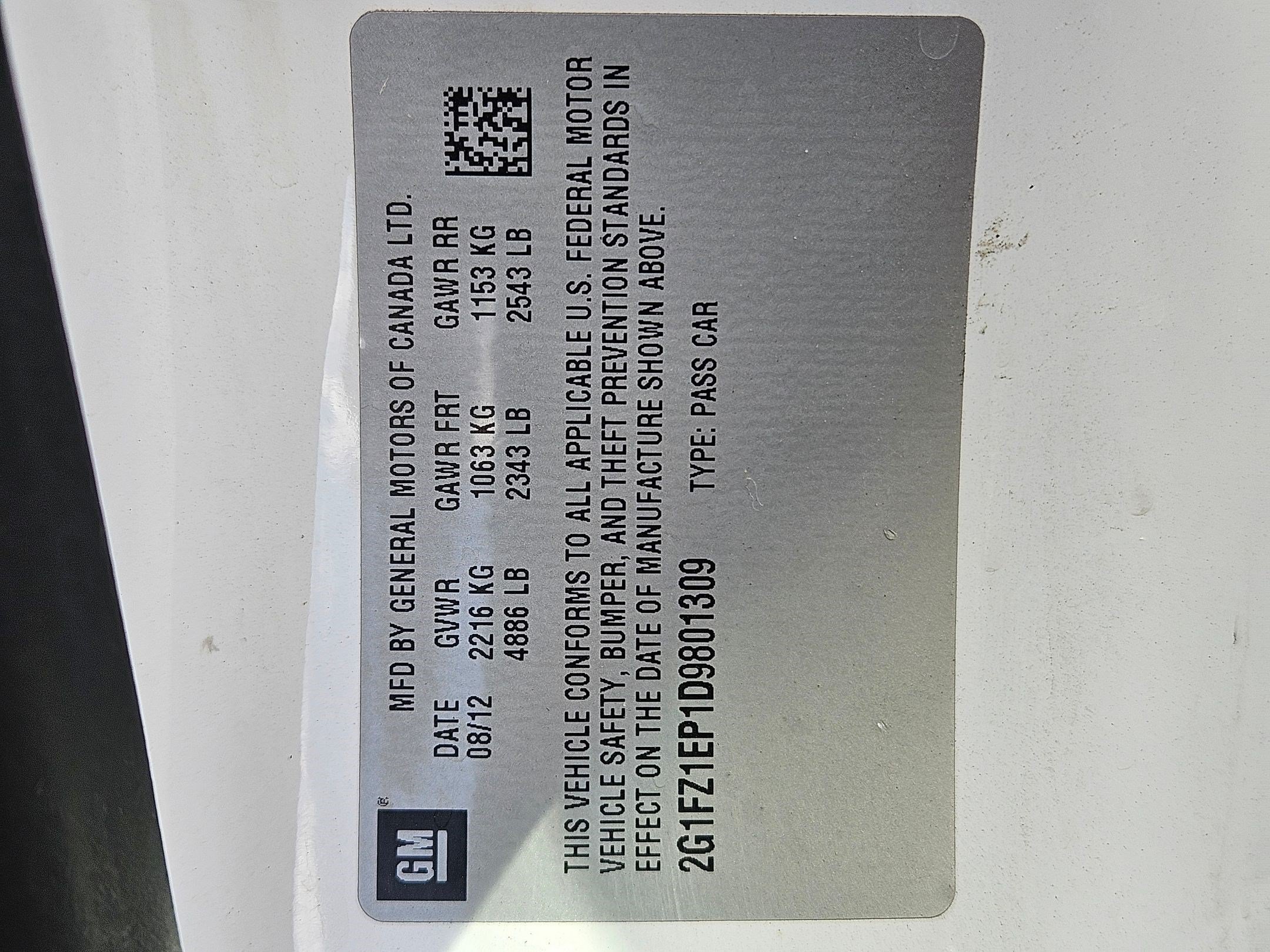 Used 2013 Summit White Chevrolet ZL1 image 32