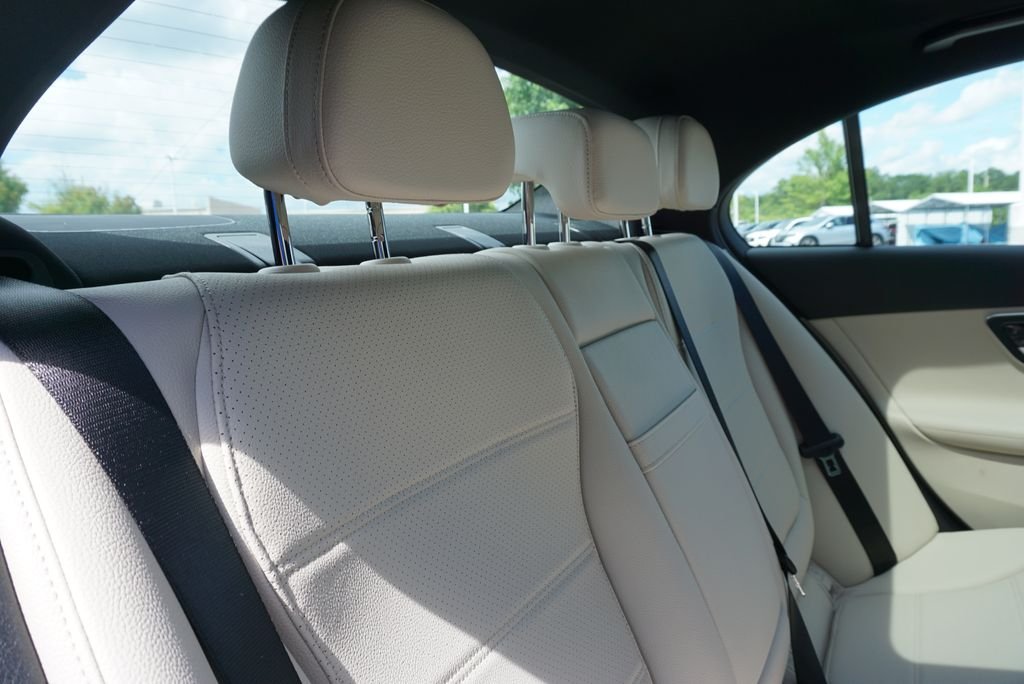 Used 2025 Graphite Gray Metallic Mercedes-Benz C 300 image 60
