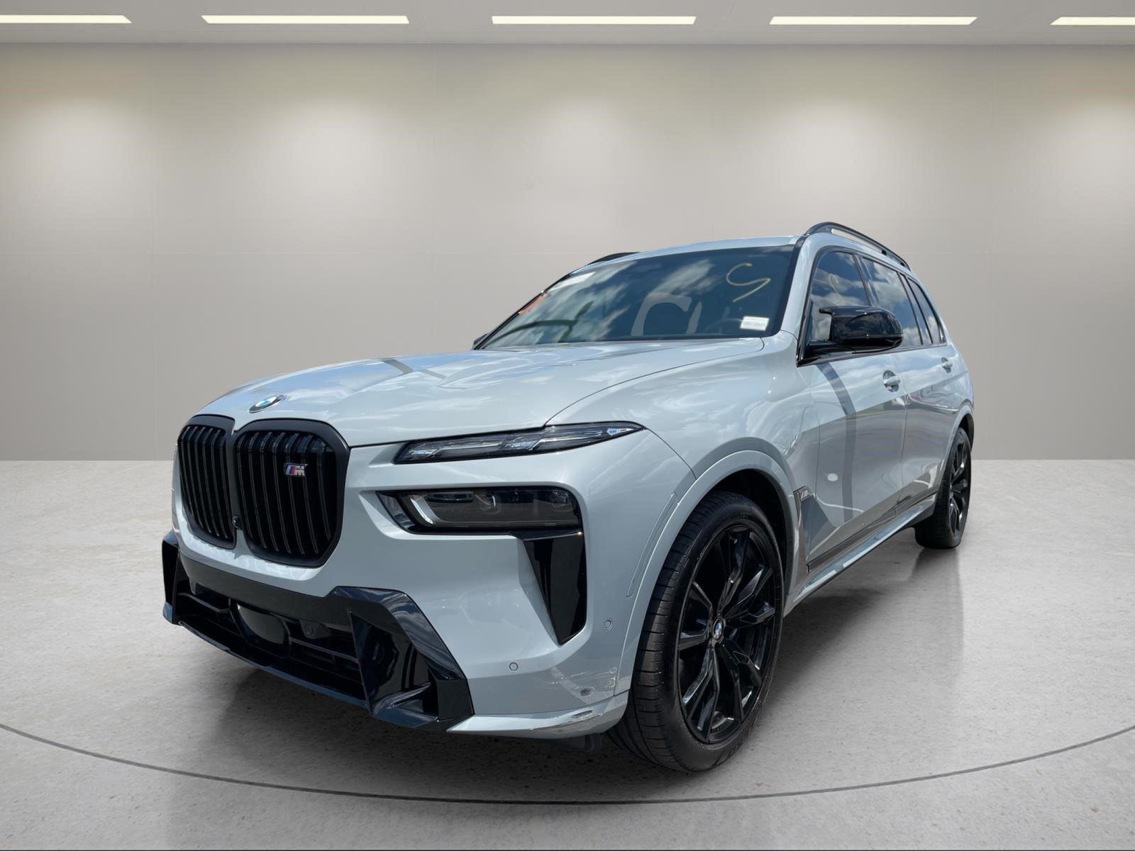 2024 BMW X7 M60I