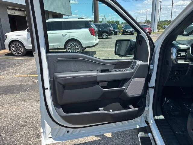 New 2026 Star White Metallic Tri-Coat Ford Lariat® image 41