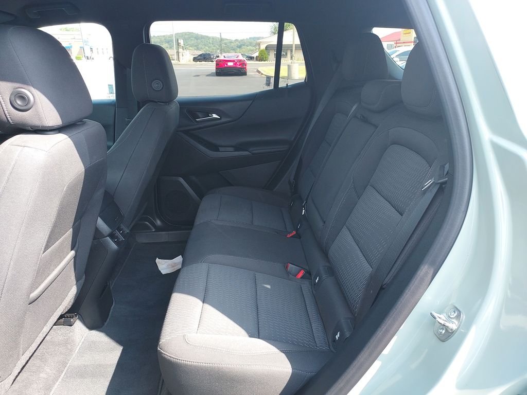 Used 2025 Green Chevrolet LT image 14