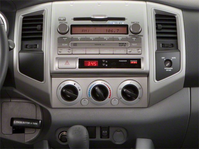 Used 2010 Silver Toyota  image 11