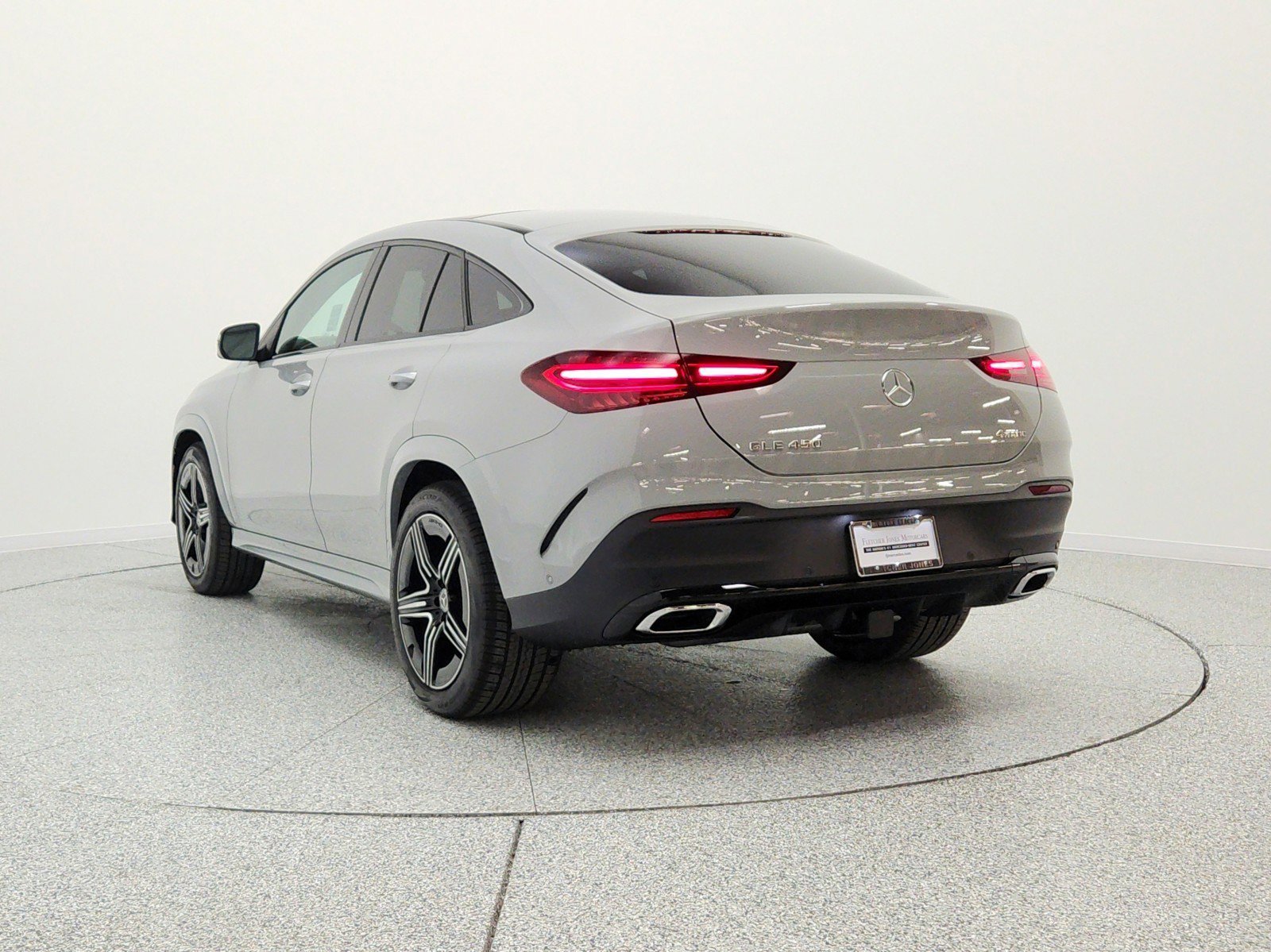 New 2026 MANUFAKTUR Alpine Grey Mercedes-Benz GLE 450 4MATIC® Coupe image 36