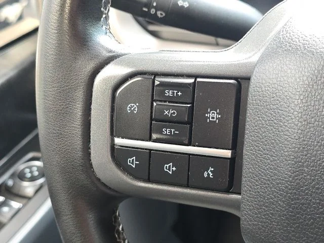 Used 2023 Blue Ford XLT image 36
