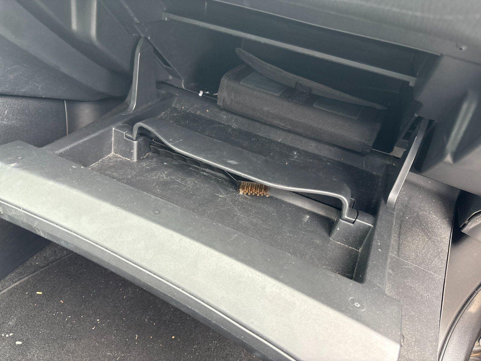 Used 2020  NISSAN SL image 41
