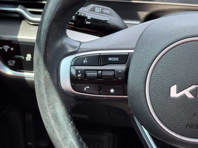 Used 2023 Black Kia SX-Prestige image 28