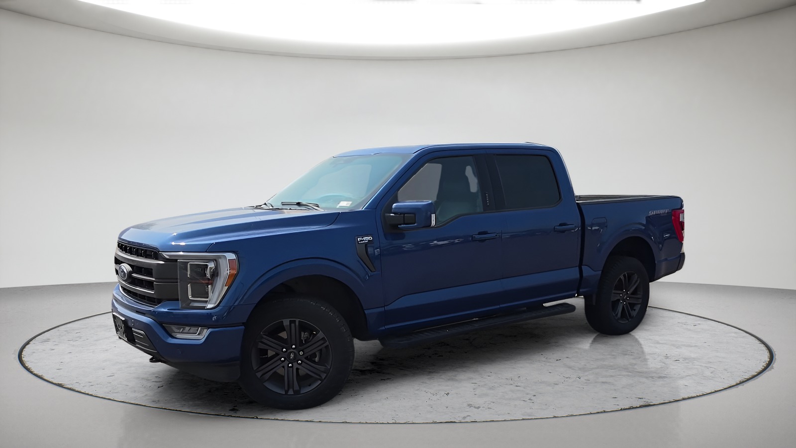 Used 2023 Atlas Blue Metallic Ford Lariat image 12