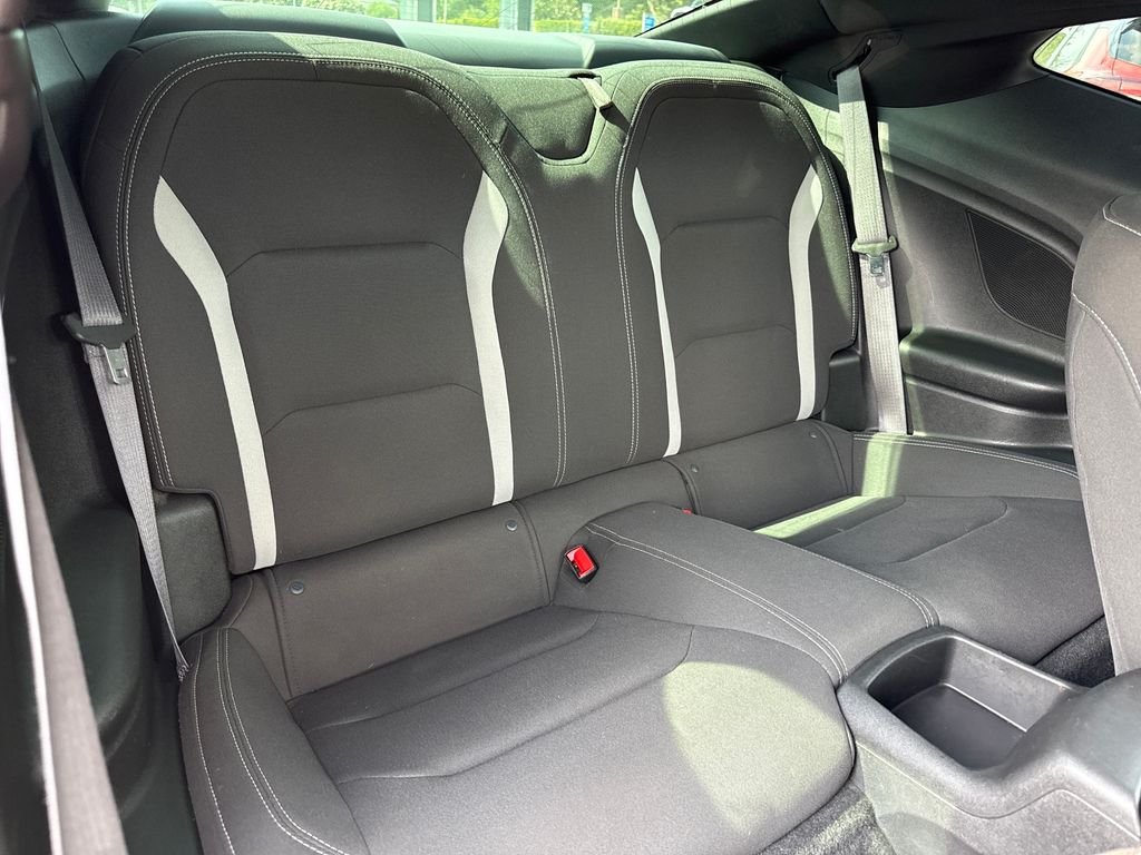 2017 Chevrolet Camaro 1LT - Photo 20