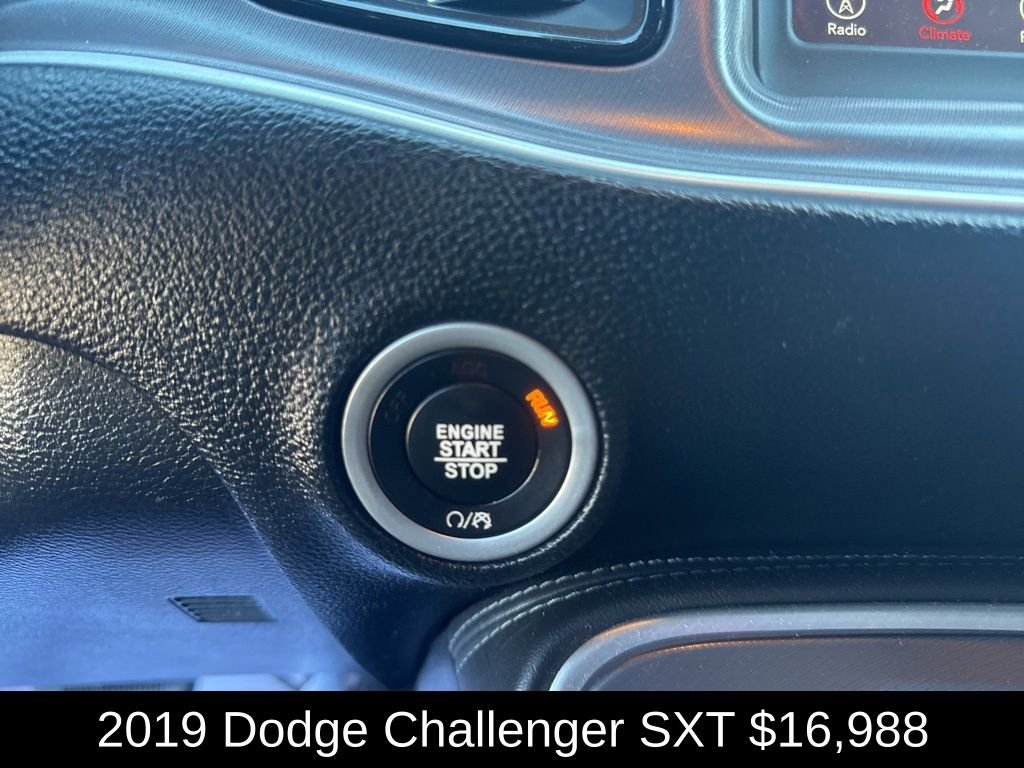 Used 2019 Go Mango! Dodge SXT image 21