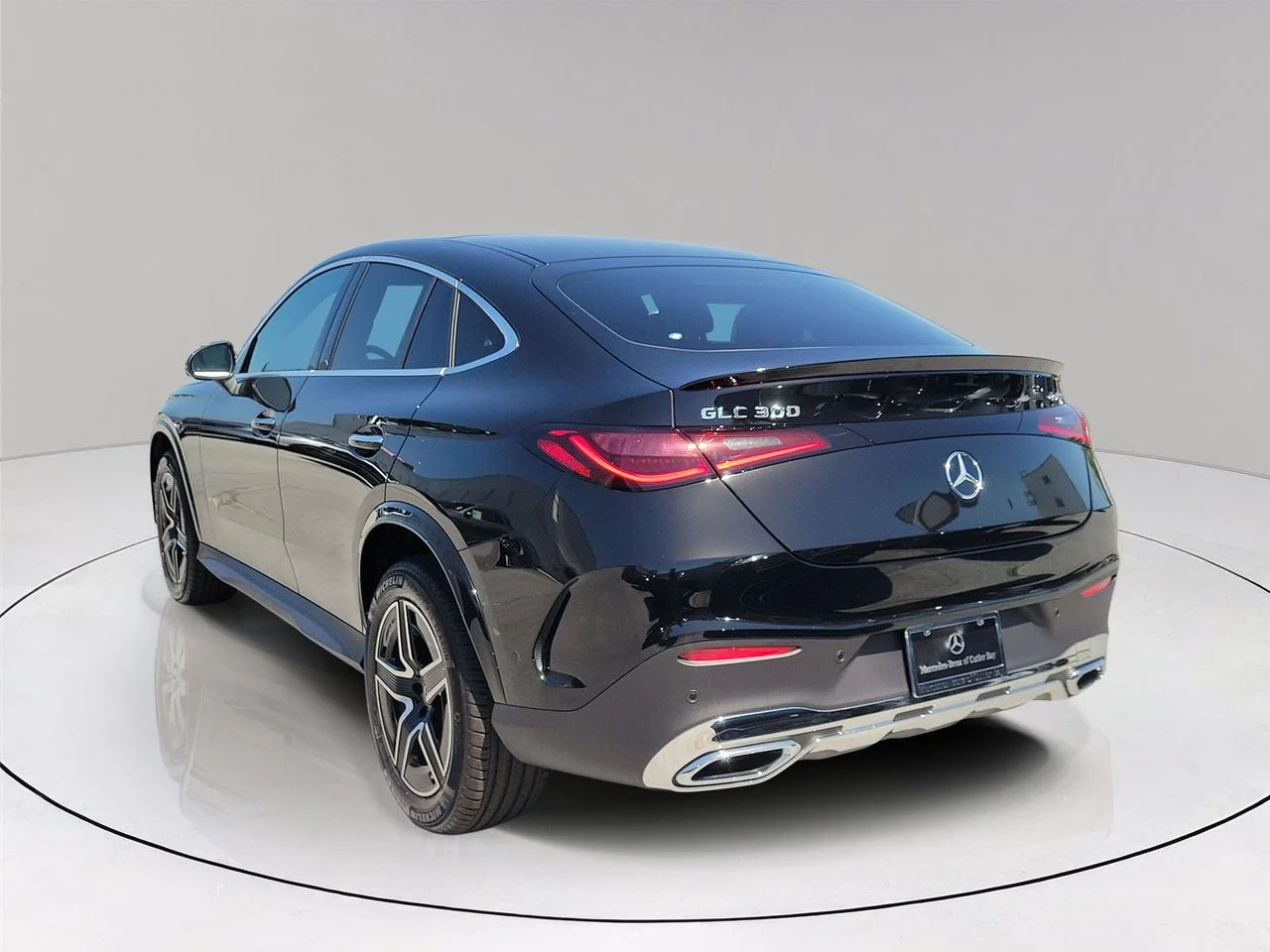 New 2027 Black Mercedes-Benz GLC 300 image 6